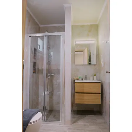 شقة Luxury Archonta Pélla