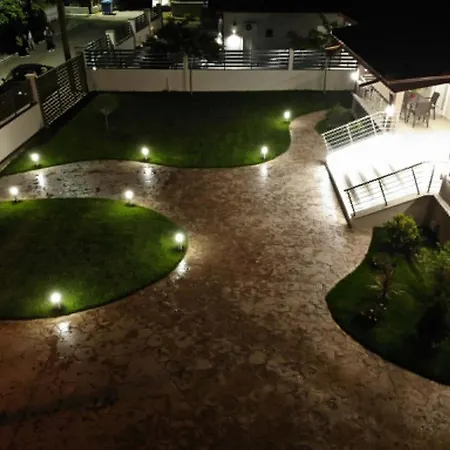 Luxury Archonta Pélla